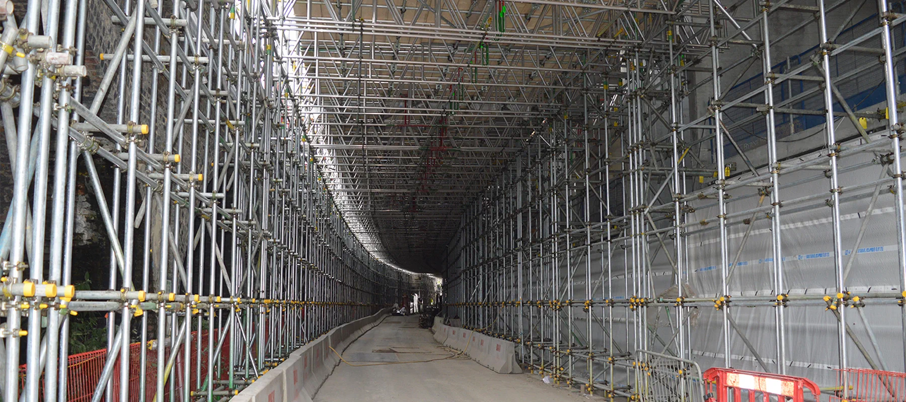 Tube & Fitting Scaffold Banner